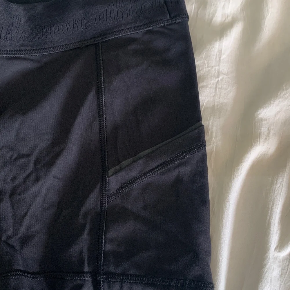 Lululemon Black Women's Shorts - Picture 5 of 6